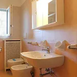 Casa Emilia 2 Semesterbostad *