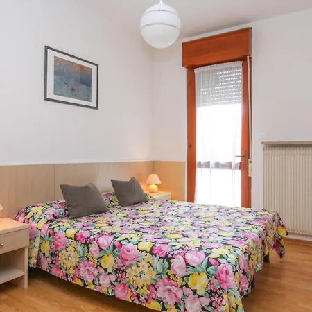 Casa Emilia 2 Semesterbostad